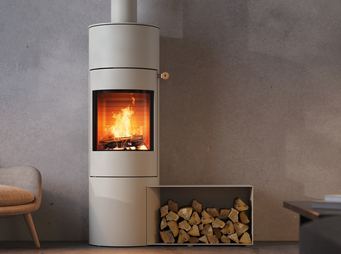 Wood stove VIVA 140 L in the colour sand with steel door and side bench
