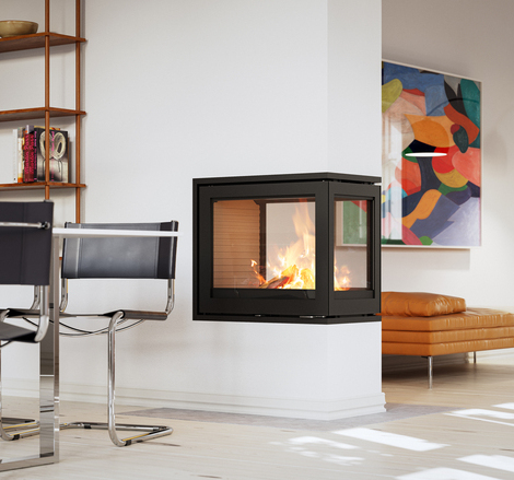 Kamineinsatz R-600 RD im modernen Wohnzimmer mit Ledersofa und Design-Lampe