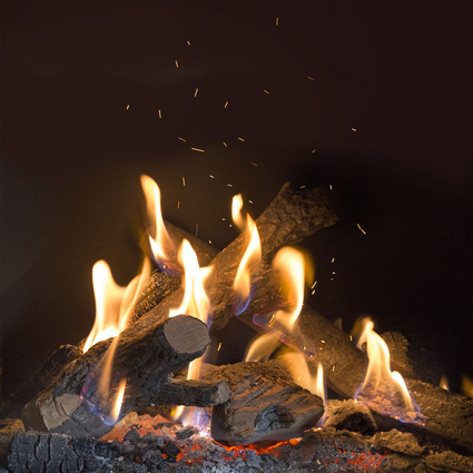 The NSG function ensures sporadic flying sparks in the GP60/59F gas fireplace from Kalfire.